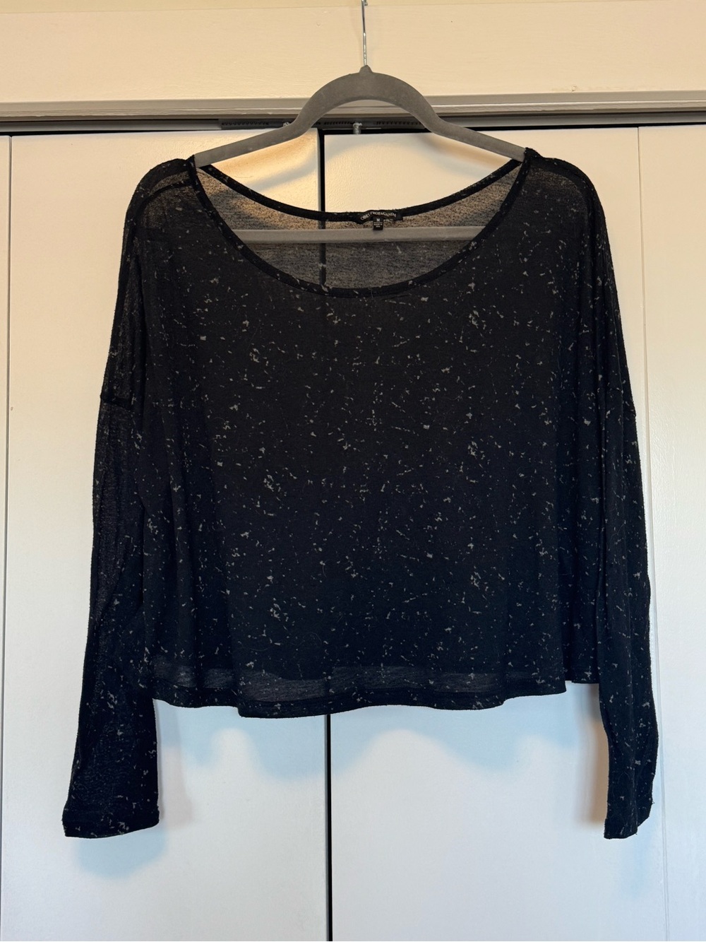 OBEY Propaganda Black & Gray Speckled Cropped Long Sleeve Top Size M